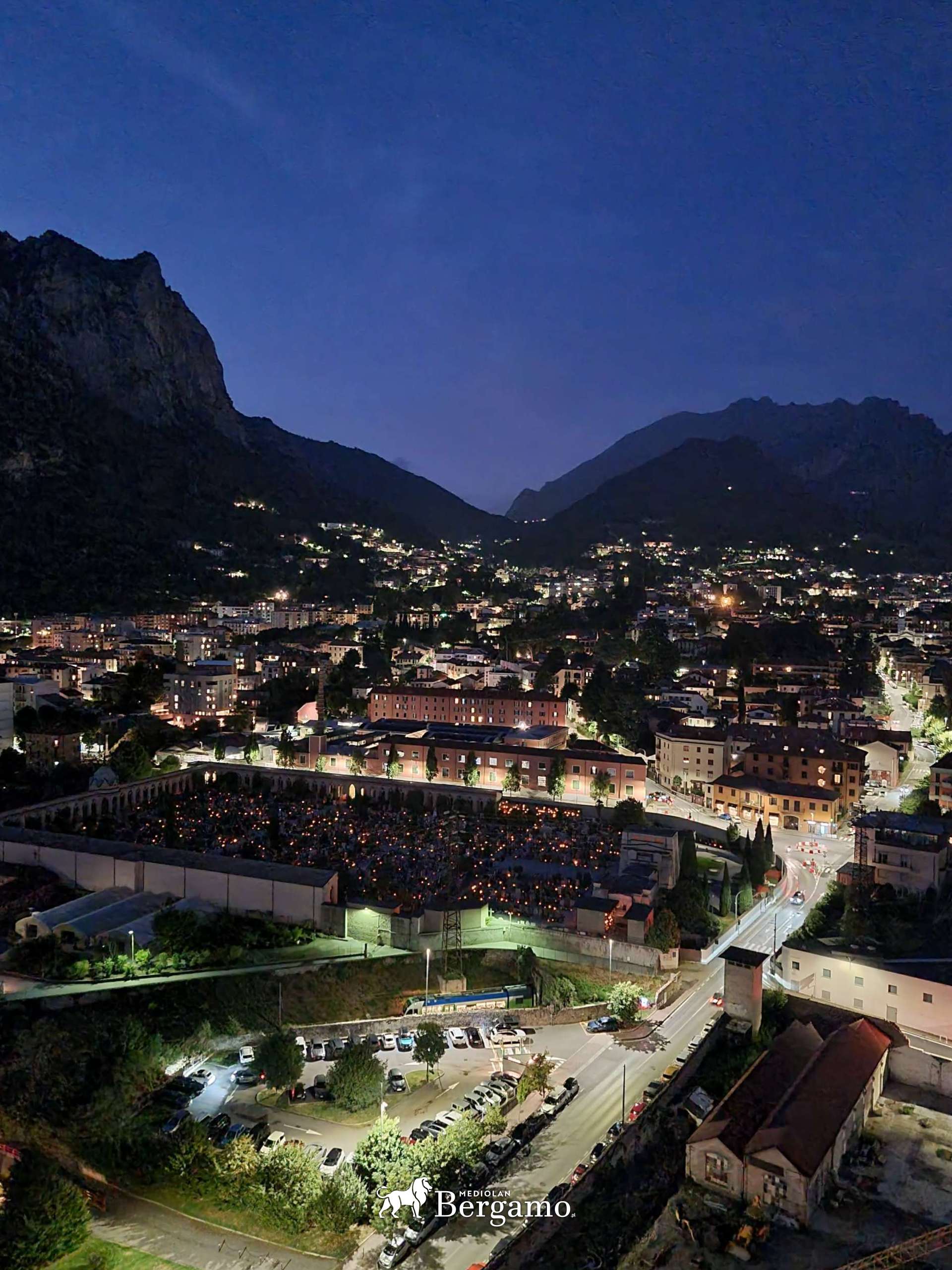 Widok na cmentarz w Lecco