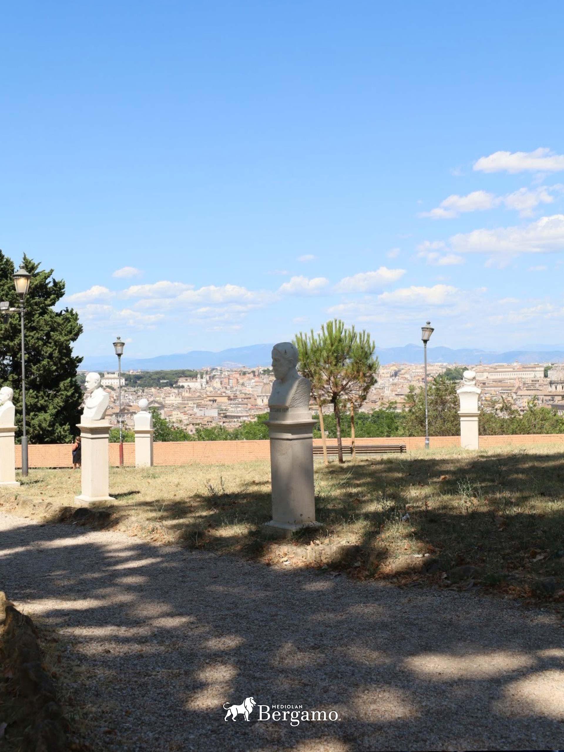 Popiersia w parku na Janikulum