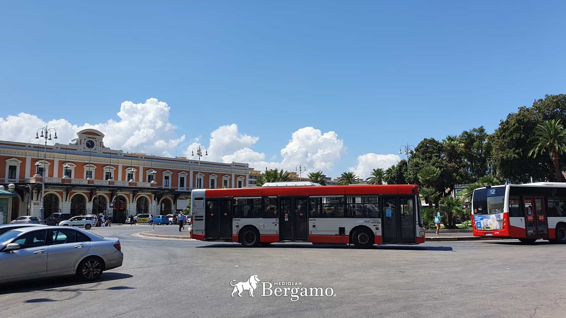 PIazza Aldo Moro w Bari