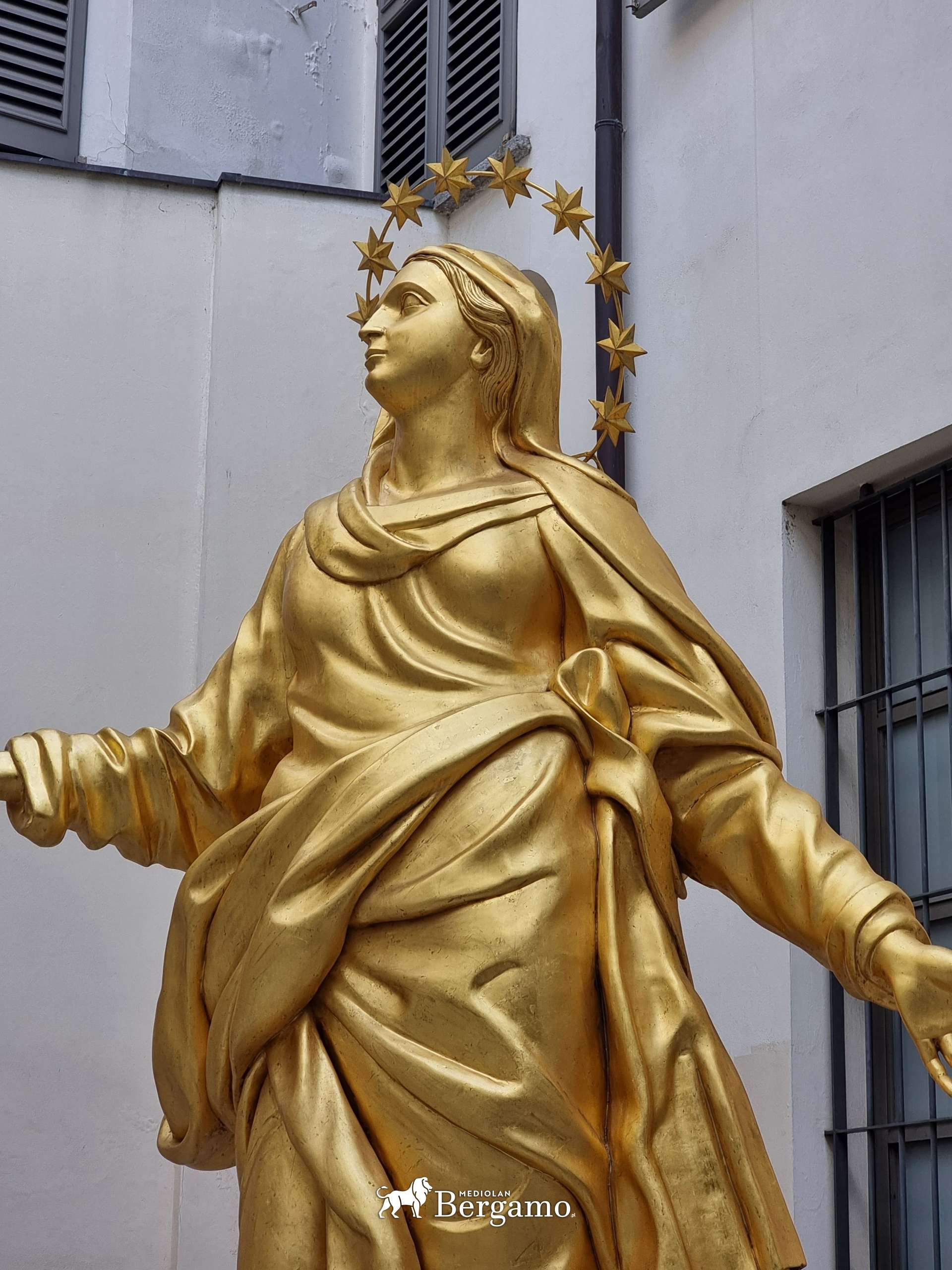 Madonnina na podwórzu w Muzeum