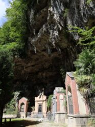 lecco laorca cmentarz w skale
