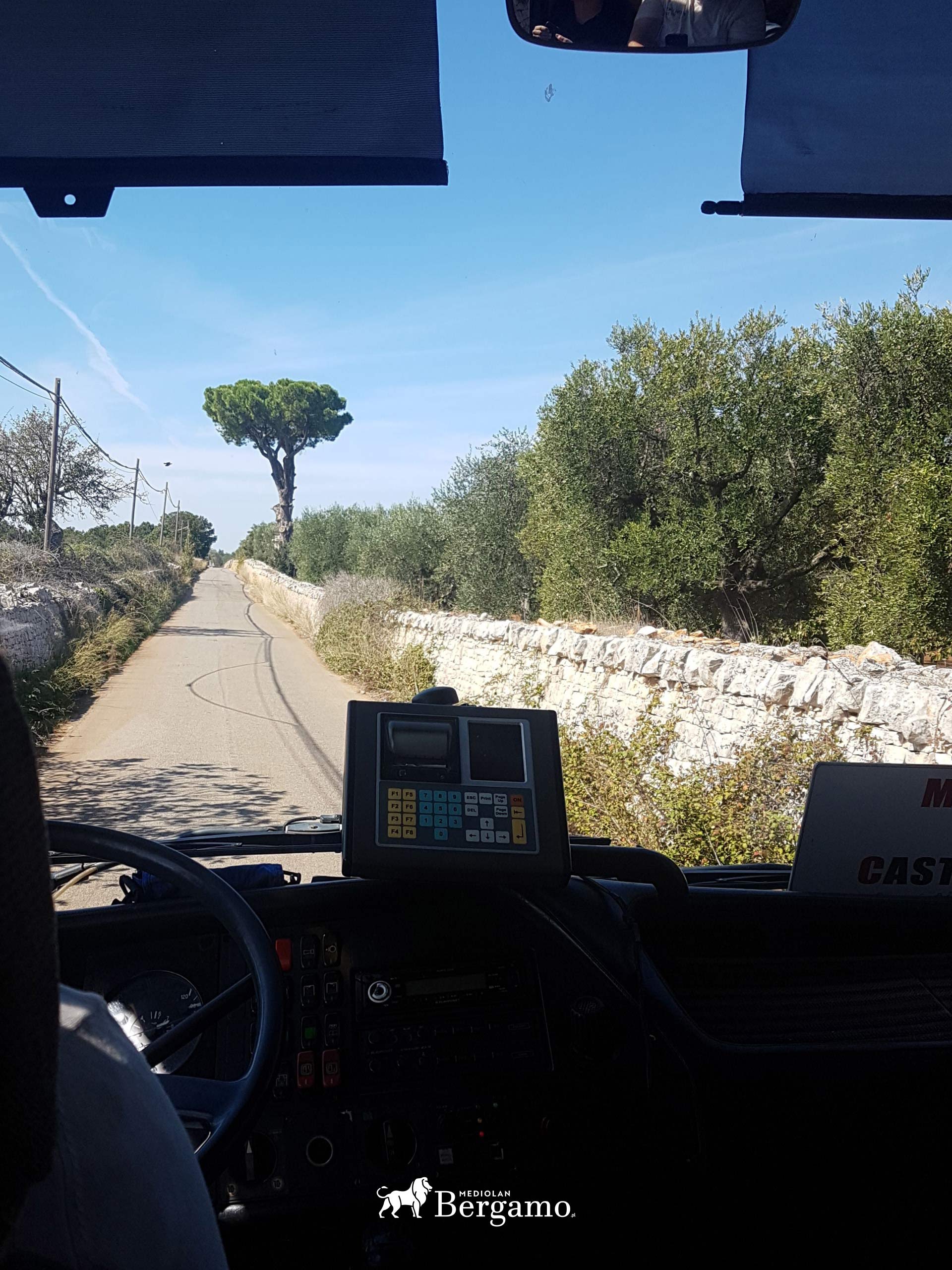 autobus z Monopoli do Alberobello